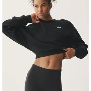 ALO Yoga Cropped Acolade Crewneck Sweatshirt